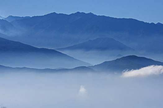 mountains in clouds
